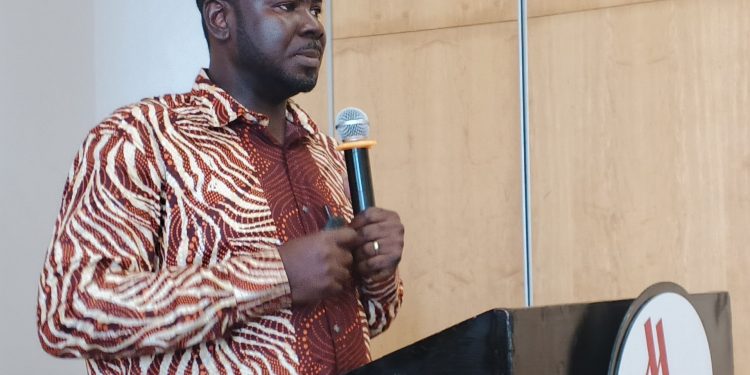 Dr. Albert Arhin